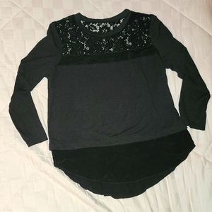 Woman long sleeve top